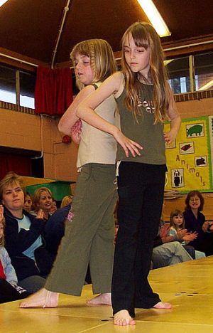 tadley school fashion show